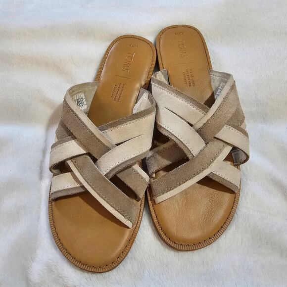 TOMS Val Desert Taupe Suede Crisscross Strap Open Toe Sandals Size 7.5 - Picture 2 of 4